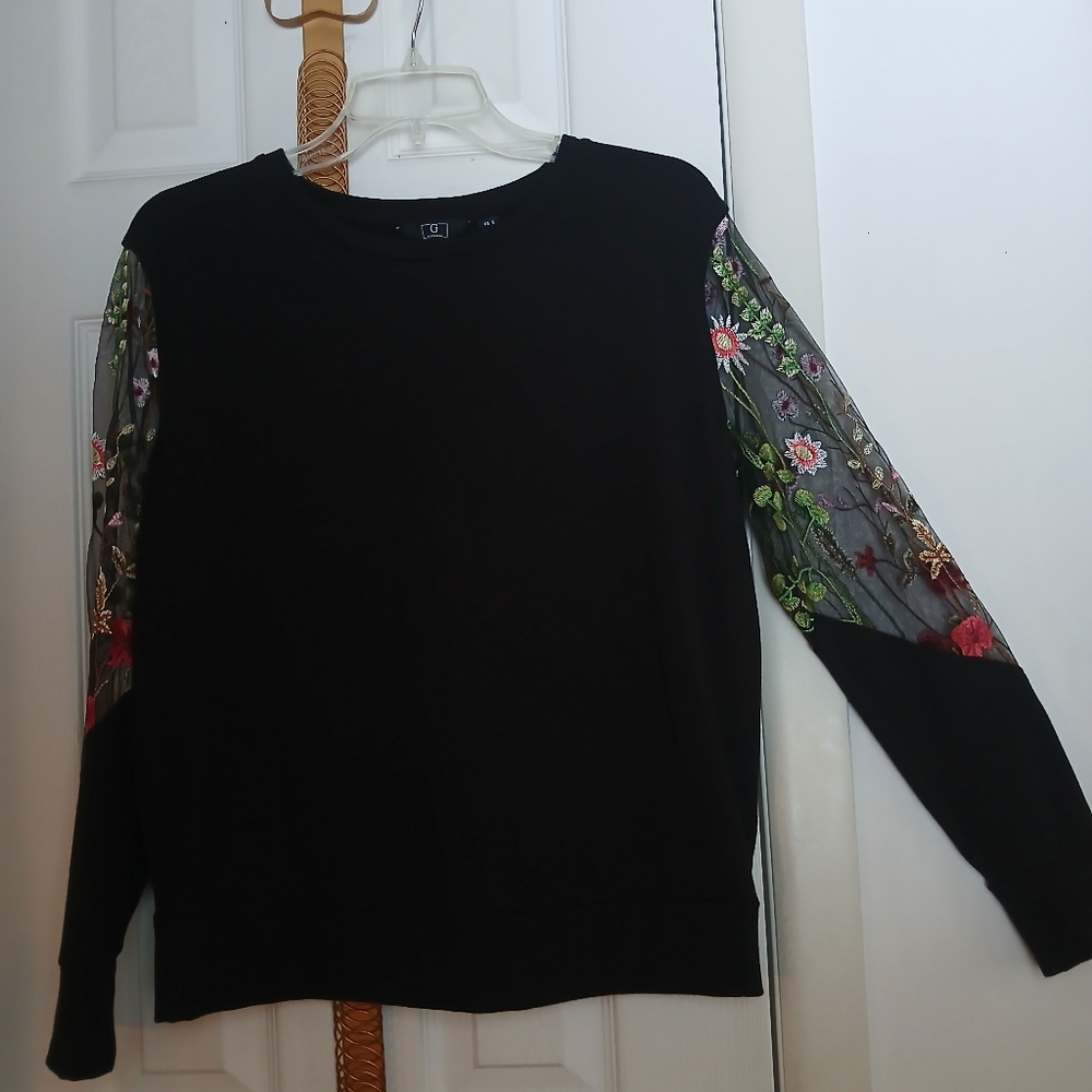 G by GIULIANA black tee top